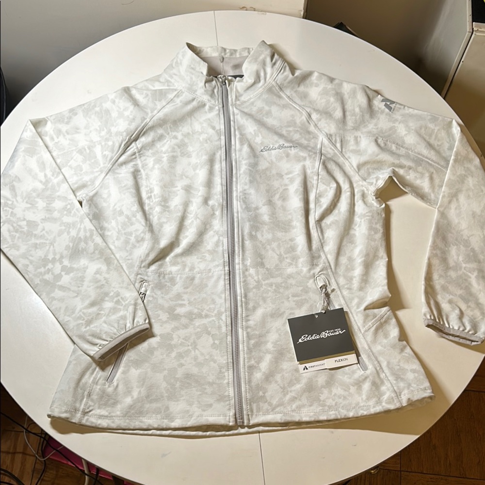 Eddie Bauer White Full-Zip Jacket with Stand-Up Collar and Slim Fit